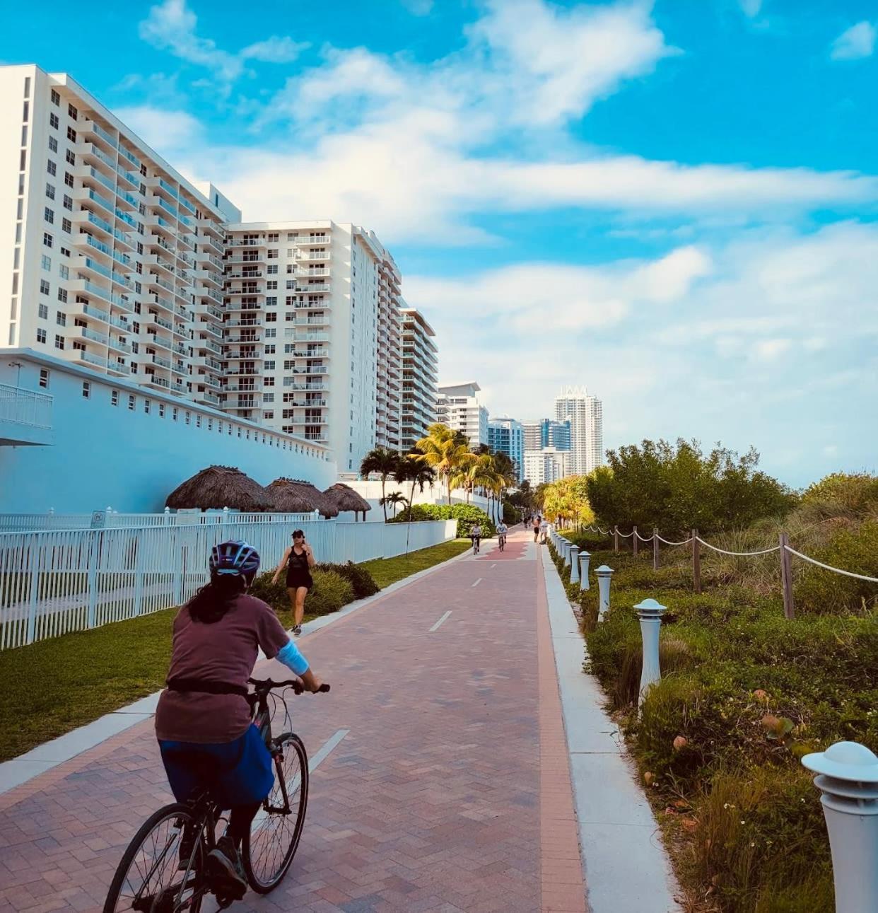 Steps To Sea Miami Beach Free Parking Pet & Family Friendly Apartment Exterior photo