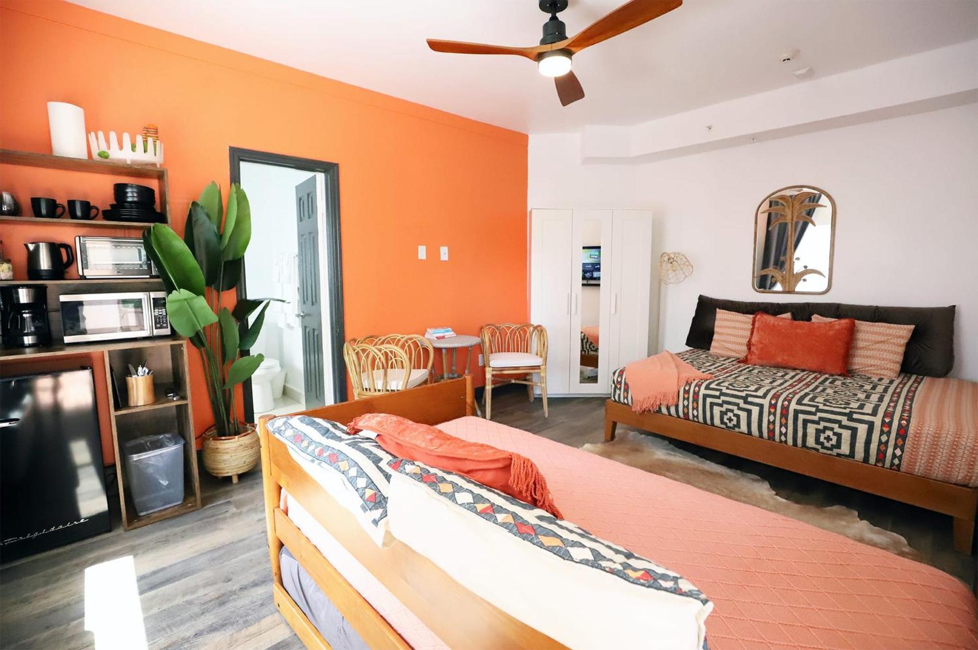 Steps To Sea Miami Beach Free Parking Pet & Family Friendly Apartment Exterior photo